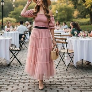 # A143  Nancy New York  Whimsical  Pink Tiered Tulle Maxi Skirt  NWT  M